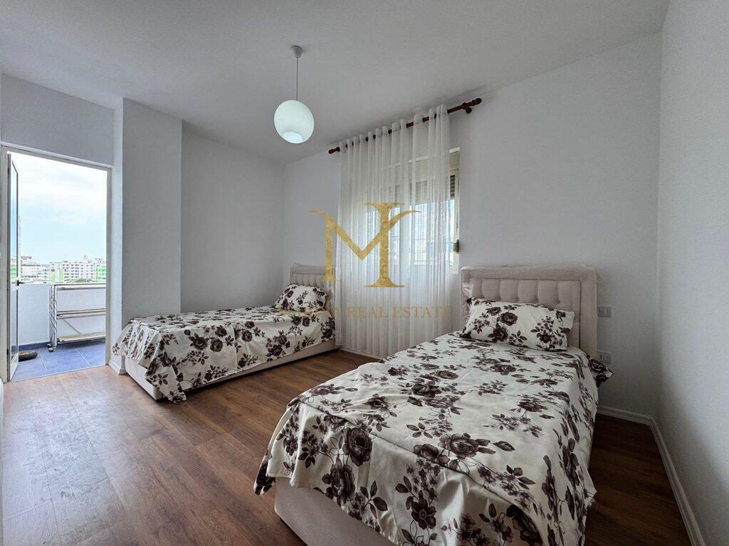 OFROHET PER SHITJE APARTAMENT 2+1 NE PLAZH DURRES !!