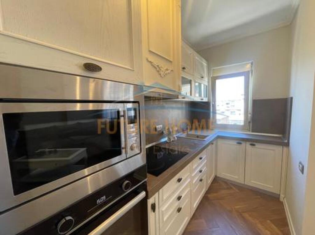 For sale, Apartment 1+1+Storage, Oxhaku, Tirana.