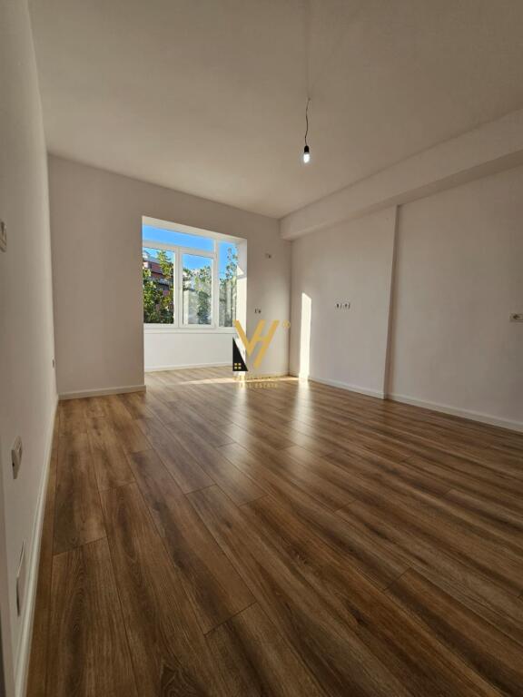 VENDESI APPARTAMENTO 1+1 IN VIA KAVAJES 137.000 EURO