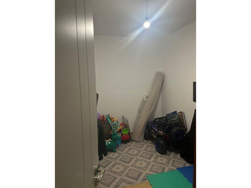 AFFITTASI APPARTAMENTO 2+1 A FRESK