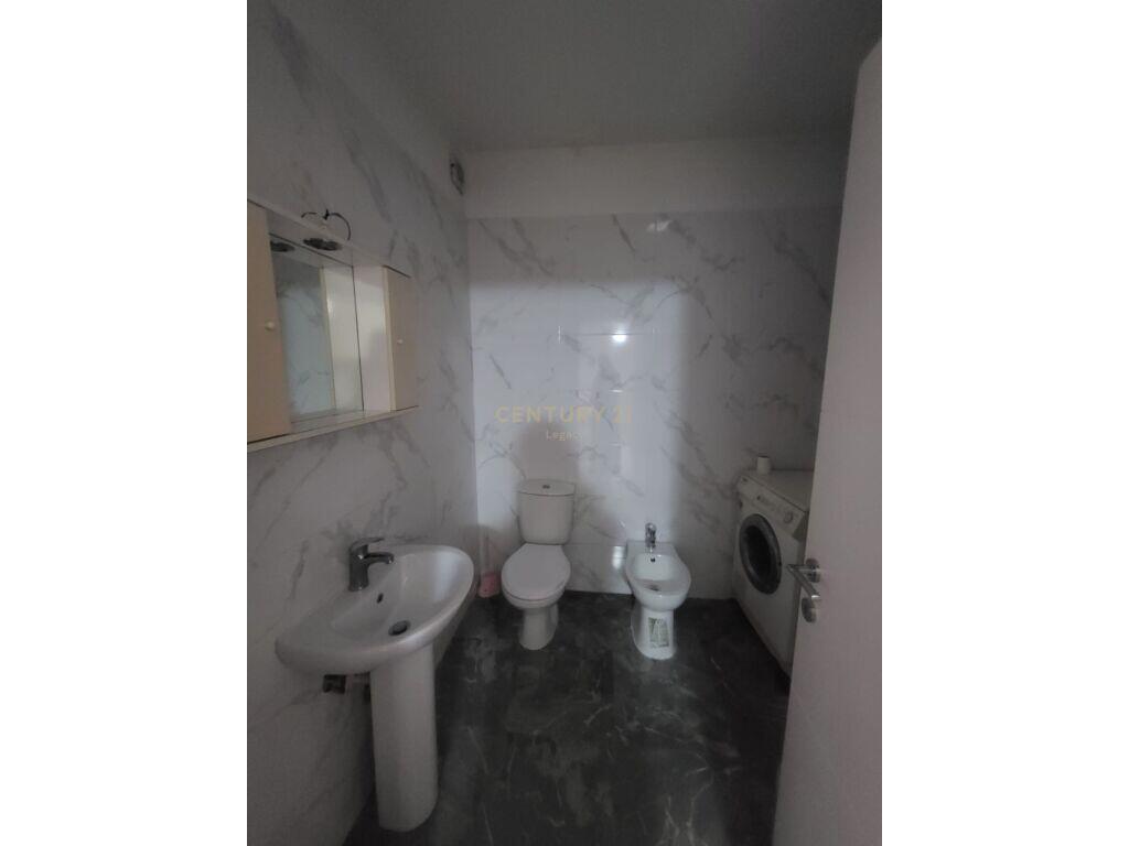 APPARTAMENTO 1+1 IN AFFITTO. FRESCO 350 EURO
