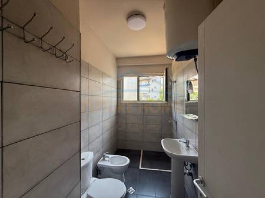 For sale, 2+1 Apartment, Tom Doshi Complex, Shkoze