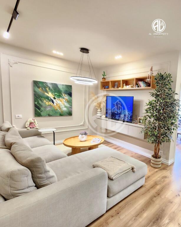 Shitet apartament 2+1 Iliria Plazh, Durres