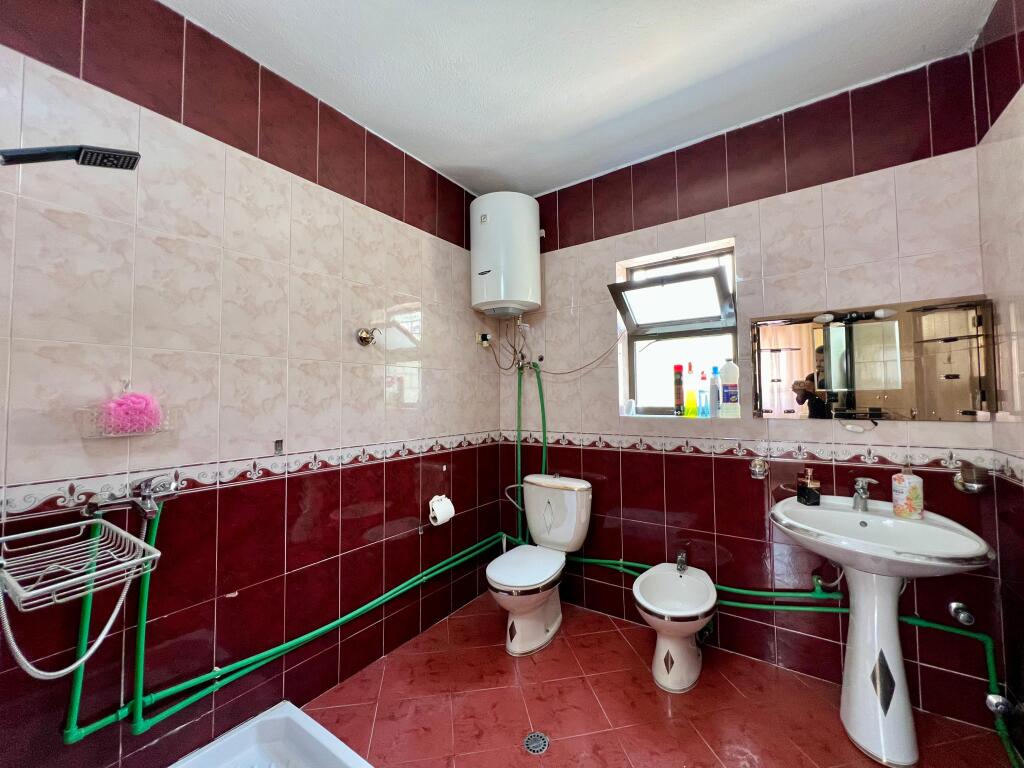 In the area of the Old Customs, near Hotel Akropoli, a 1-story house 1+1, furnished, is for rent 600 Euro