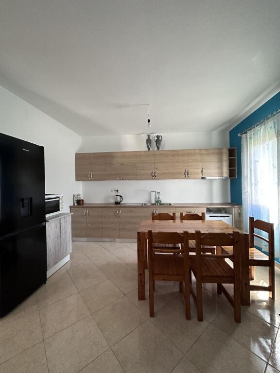 Appartamento 2+1 in vendita a Vlore
