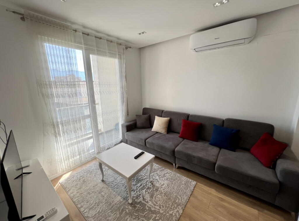📣 SUPER RENT Apartment 2+1 With Parking 📍 Selite Food Market 🛣️ "Hamdi Pepo" Street ✨