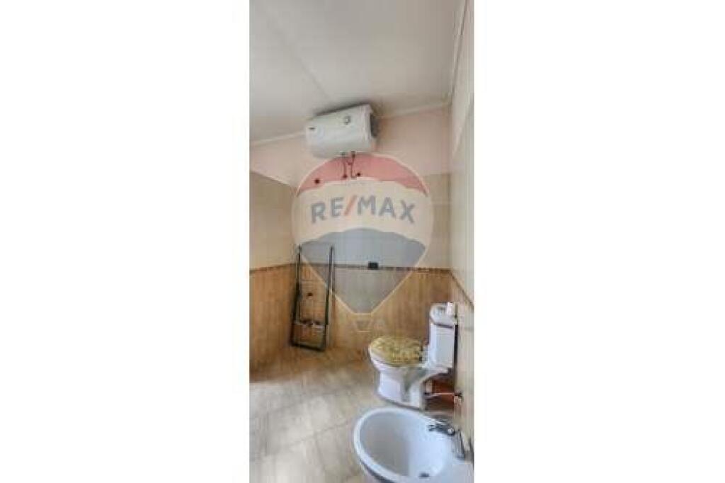 Villa in vendita, Peze Helmes
