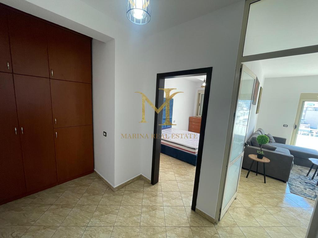 SHITET APARTAMENT 1+1 PRANE KAZAZIT NE DURRES !!