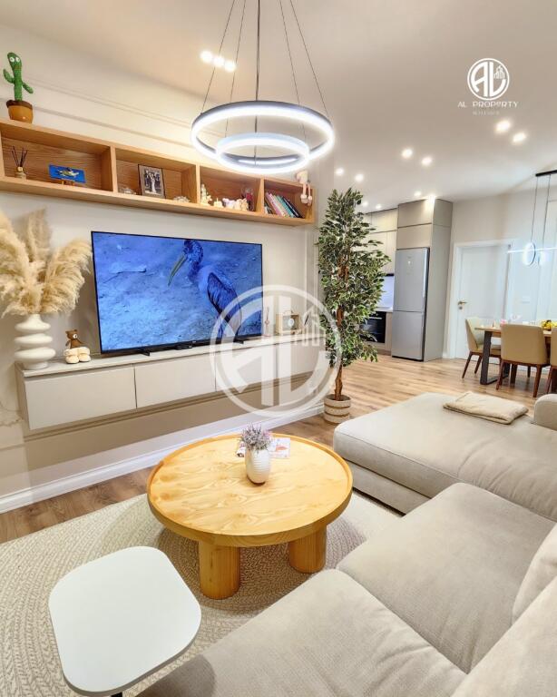 Shitet apartament 2+1 Iliria Plazh, Durres