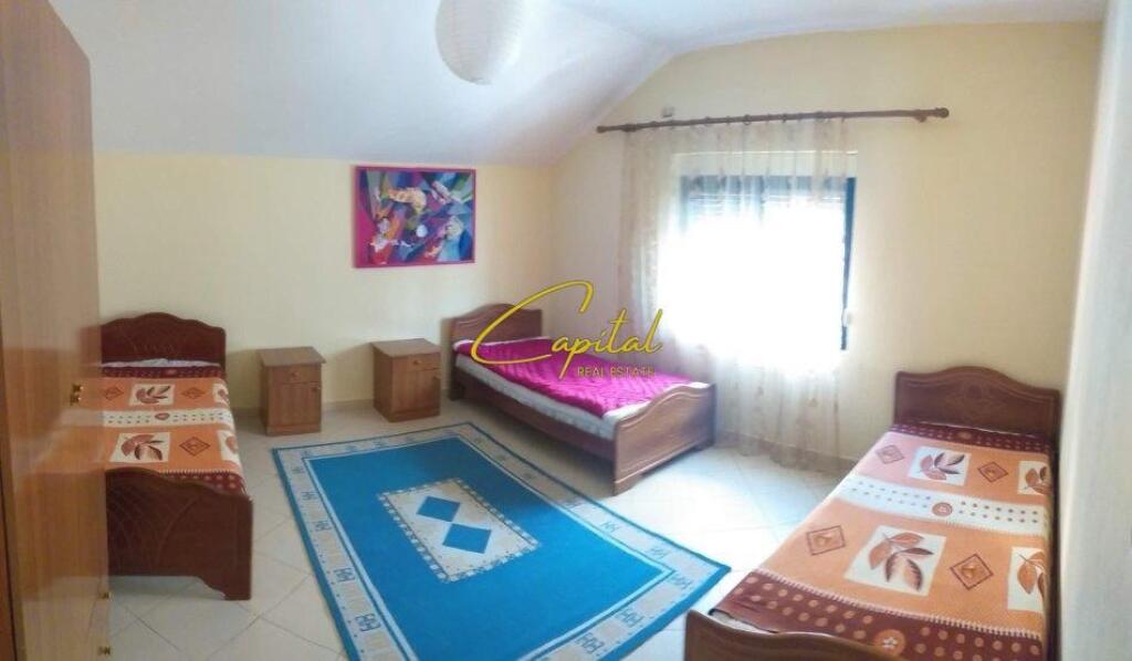 PRIVATE VILLAS FOR RENT 270 M2 DON BOSKO 2000 EURO