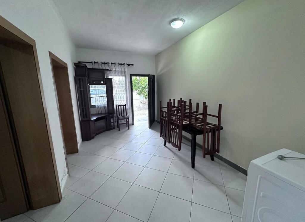 📣Affitto Appartamento 1+1📍Ali Demi🛣️Vicino al Complesso Kaimi, Alla Pompa dell'Acqua 💶Prezzo:300 Euro