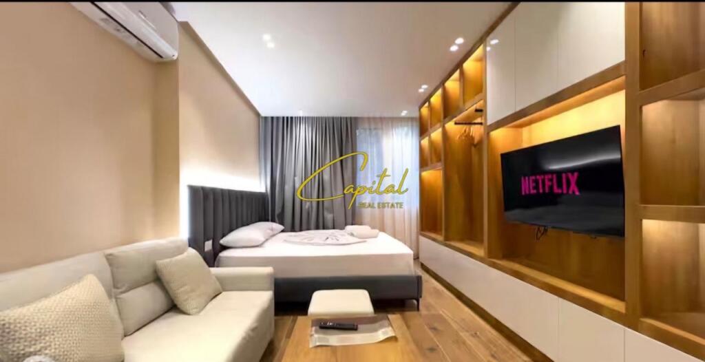 FOR SALE FOUR AirBnB 153M2 DINAMO STADIUM 532,000 EURO