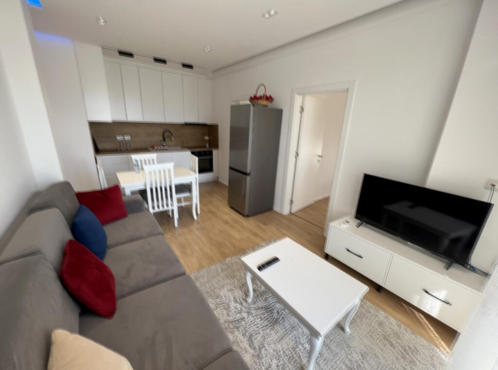 📣 SUPER RENT Apartment 2+1 With Parking 📍 Selite Food Market 🛣️ "Hamdi Pepo" Street ✨