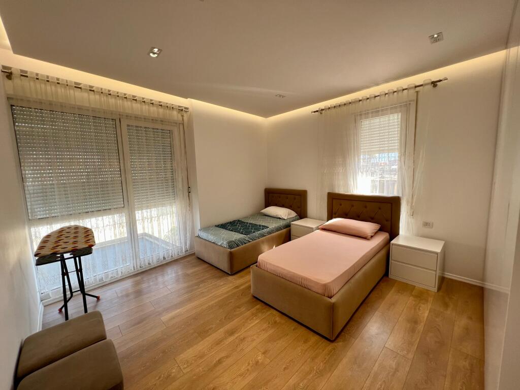 📣 SUPER RENT Apartment 2+1 With Parking 📍 Selite Food Market 🛣️ "Hamdi Pepo" Street ✨  💶 Price 600 Euro