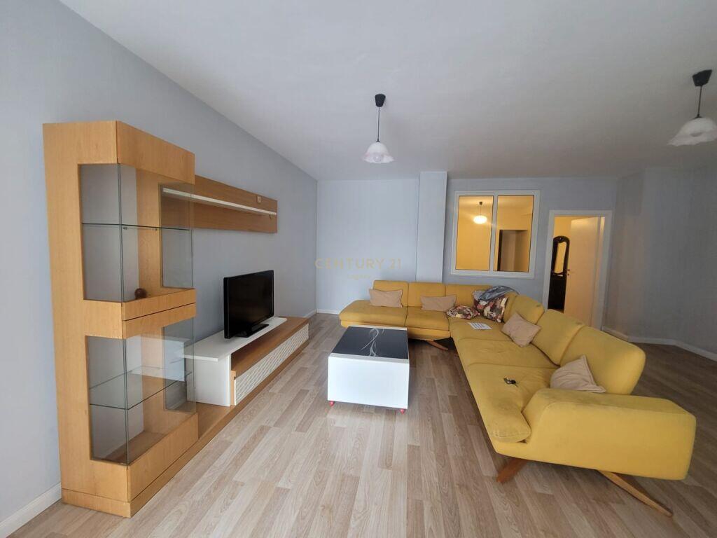 APPARTAMENTO 1+1 IN AFFITTO. FRESCO 350 EURO