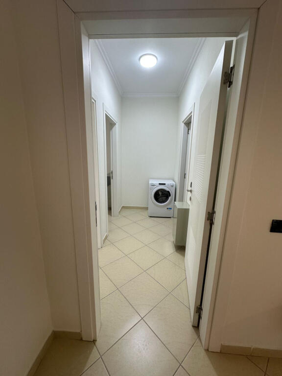 Apartament Me Qera 2+1 Tek Rruga e Kosovareve (ID B2201402) Tirane