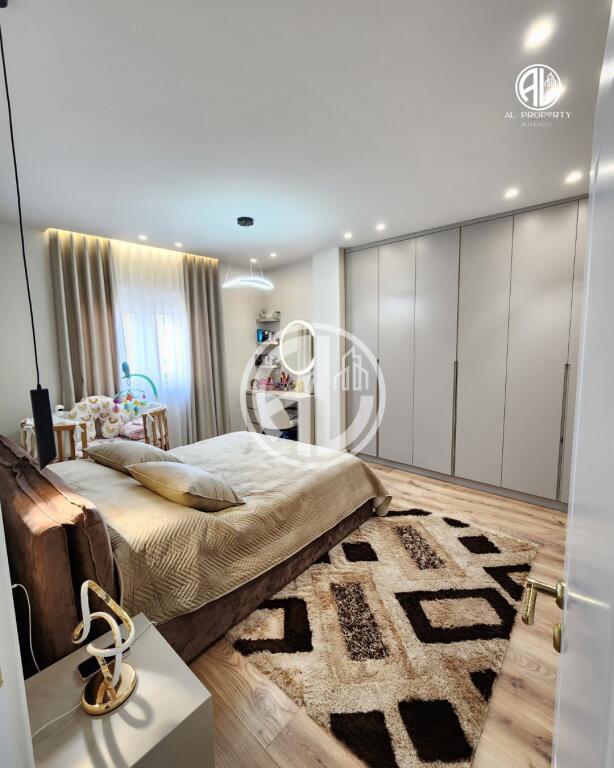 Shitet apartament 2+1 Iliria Plazh, Durres