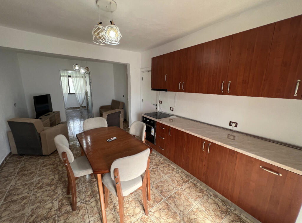 📣 RENT Apartment 2+1 📍 Opposite the "Harry Fultz" School ✨