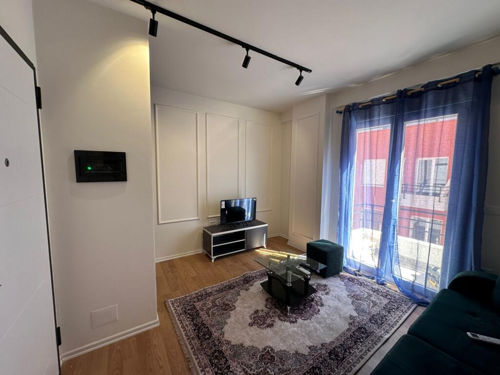 Apartament 1+1 me qera 500 eu