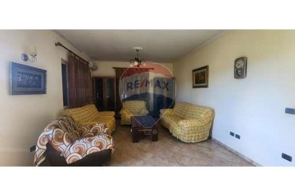 Villa in vendita, Peze Helmes