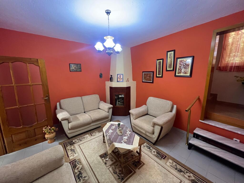 📣 RENT Duplex 3+1+2 📍 Ali Demi, Near the New Electric Market ✨