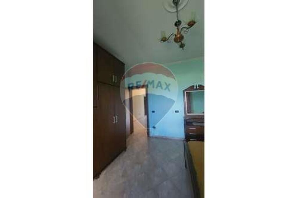 Villa in vendita, Peze Helmes