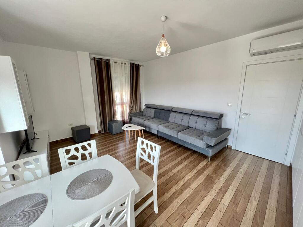 📣 SUPER RENT Apartment 2+1 With Balcony 📍 Near Mangalem Complex 21, Ali Dem ✨  💶 Price 50,000 Leke