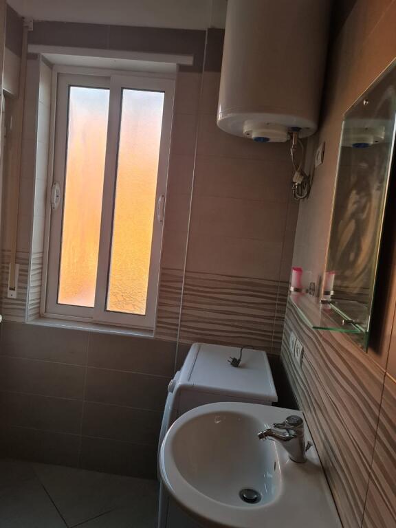 Apartment for rent spitLi amerikane 2