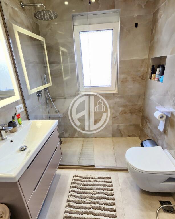 Shitet apartament 2+1 Iliria Plazh, Durres