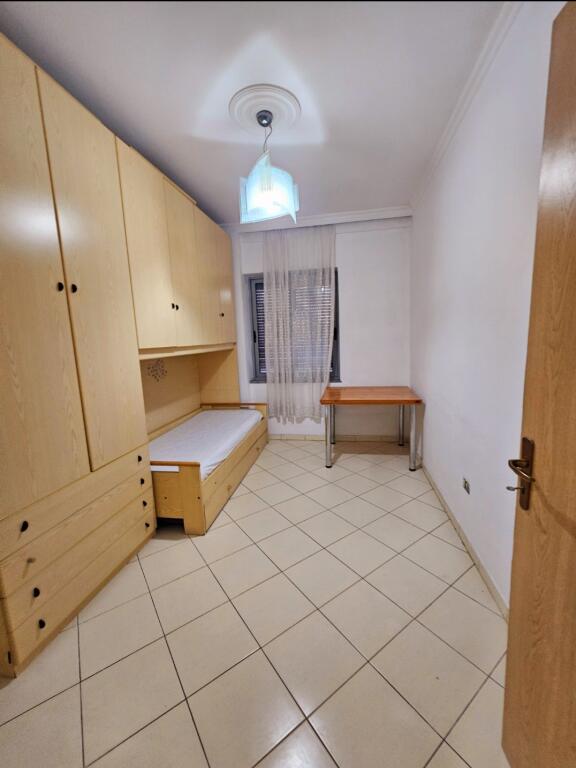 Apartment 2+1+2 Astir( Bar Artisti)