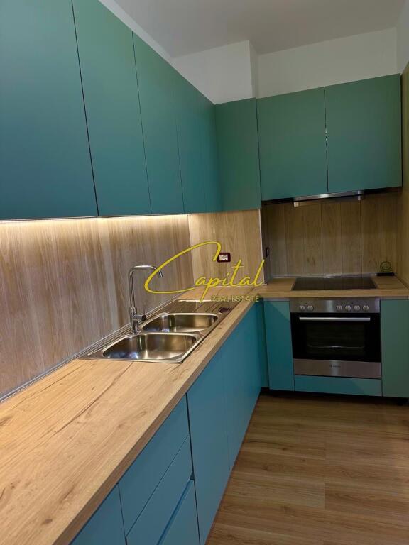 SHITET APARTAMENT 2+1+2 RRUGA E KAVAJES 250.000 EURO