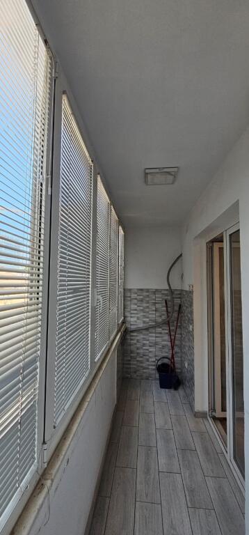 Affittasi 1+1 RR. E BARRIKADAVE 550 mila lek
