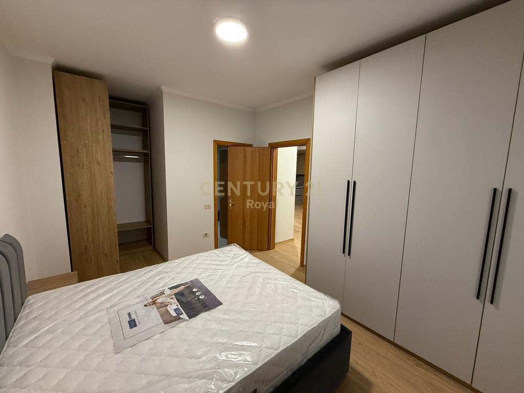 🏡 2-Bedroom, 2-Bathroom Apartment for Rent – Near Zogu i Zi, Tirana