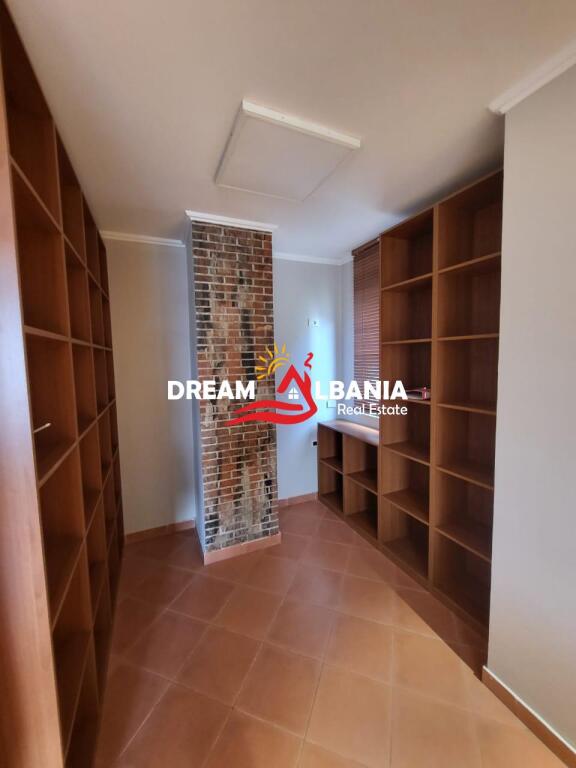 Office space for rent Tirana Old Railway Station Street ( ID 42611333)
