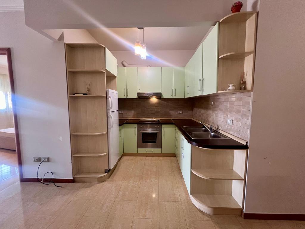 🏡 Apartment 1+1 for Rent – Elbasanit Street, Tirana