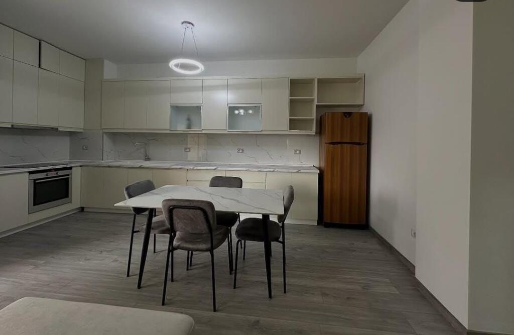 For rent 2+1 + parking on Peti street 700 eu