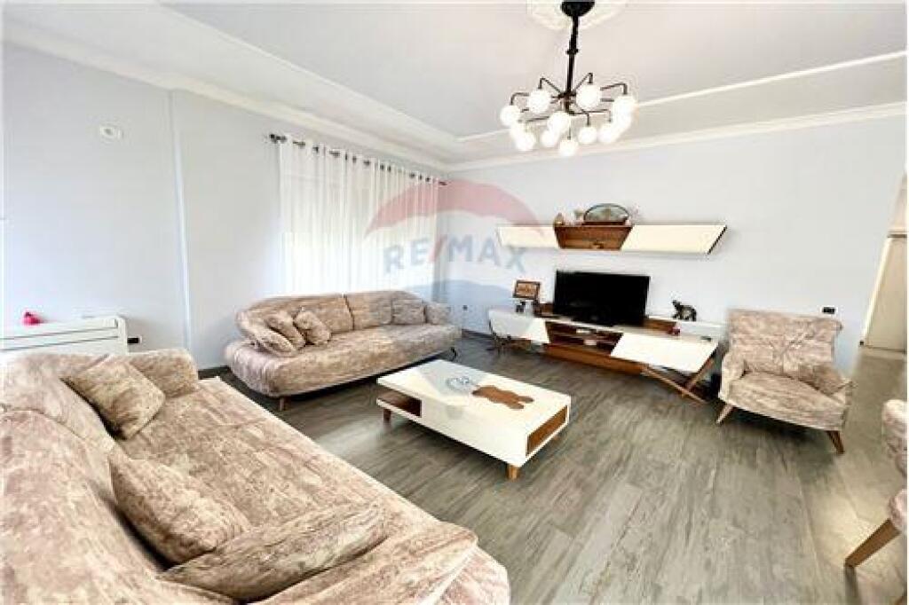 Apartment 3+1+2 for rent at K. Zoological. ID: 530291018-900