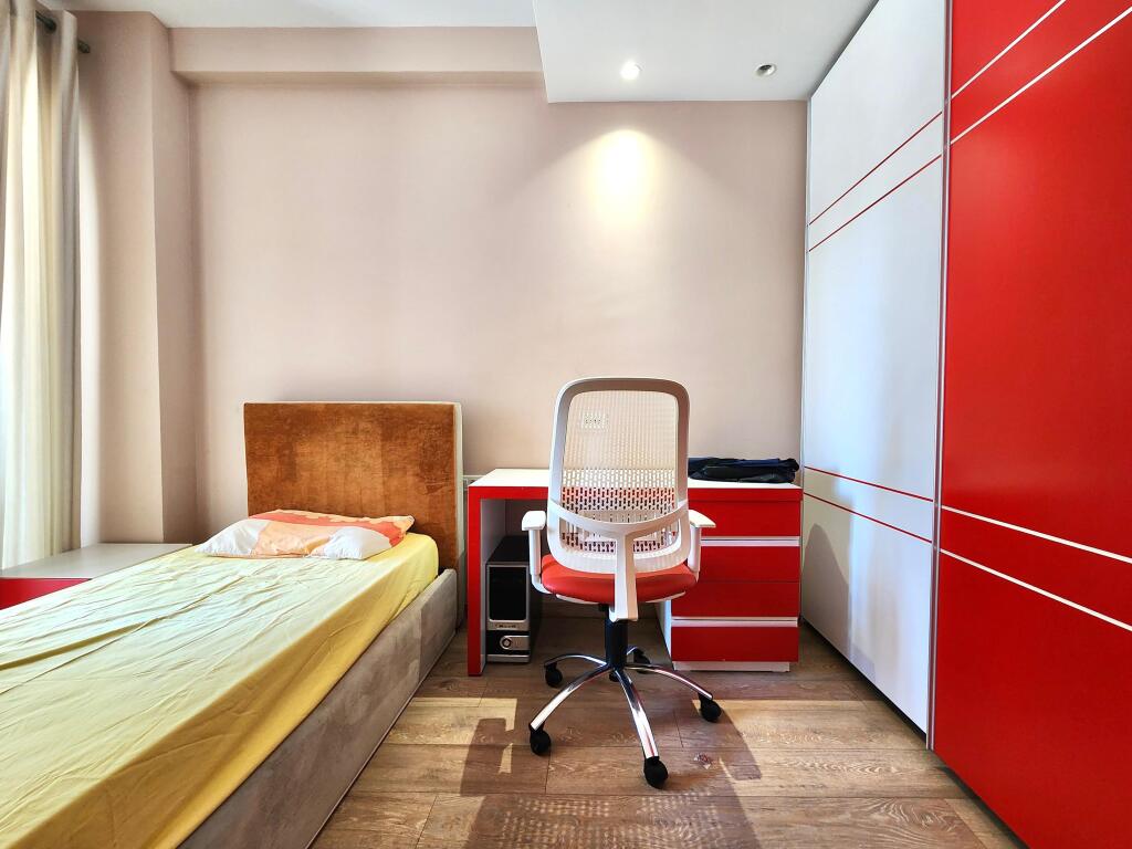 FOR RENT – ULTRA APARTMENT 3+1+2WC + WALK-IN CLOSET + 3 BALCONIES + PARKING SPACE