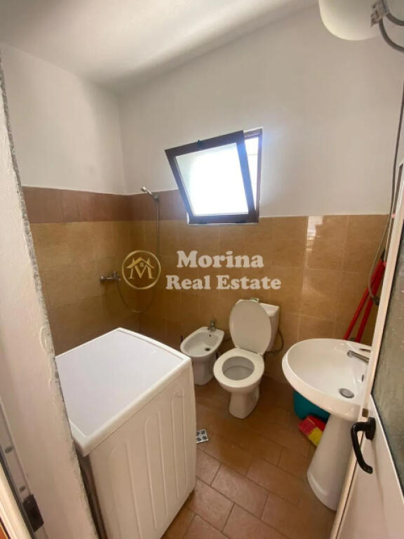 Affitto Ingresso Privato 1+1, Kamez, 280 Euro/mese.
