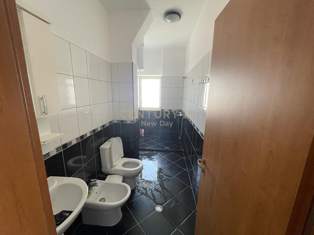 Affittasi appartamento 2+1 nella zona Ujesjellesit.