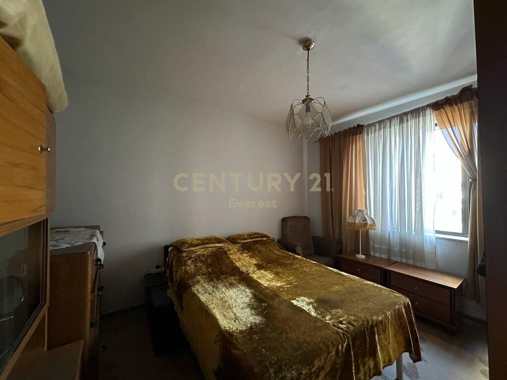 🏡 Apartment 1+1 for Rent – Ferit Xhajko, Tirana
