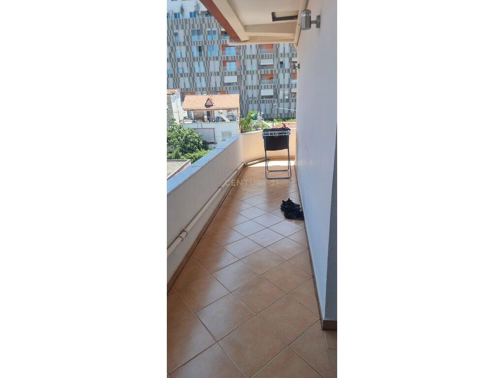 🏡 Apartment 2+1 for Rent – Zogu i Zi (Private Villa, 4th Floor)