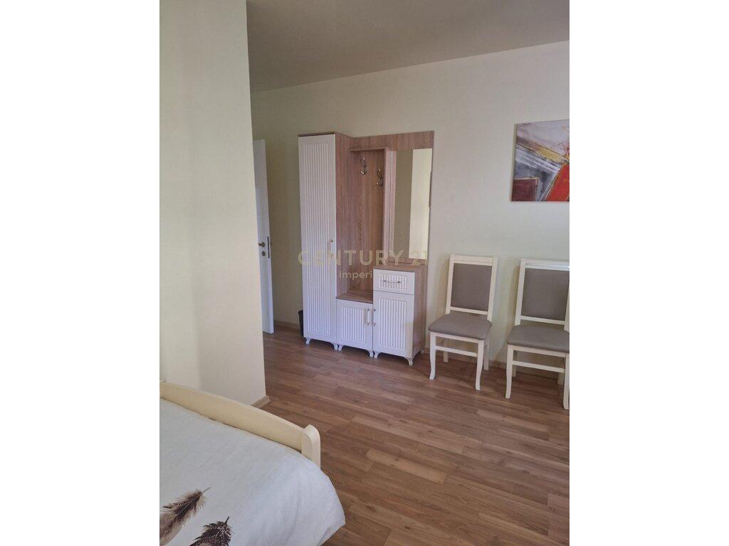 🏙️ Studio Apartment for Rent – Bogdanëve Street (Opposite the “Avni Rustemi” school)