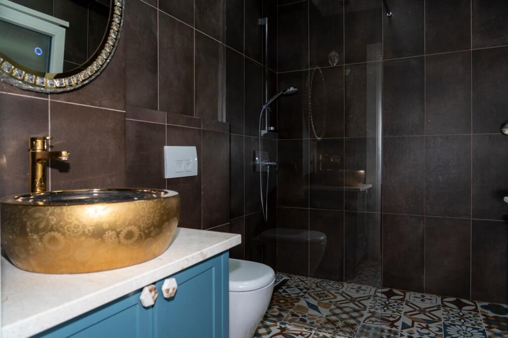 🏡 Modern Apartment for Sale – Near the Botanical Garden &amp; Artificial Lake, Tirana