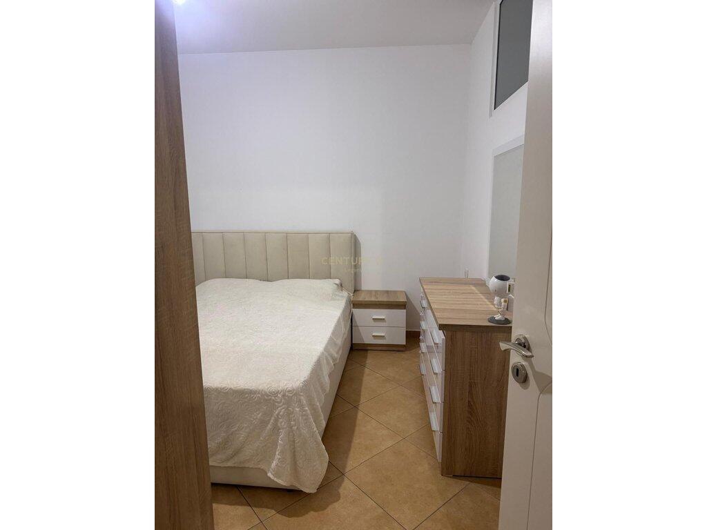 Apartment for rent 2+1 in Fresk