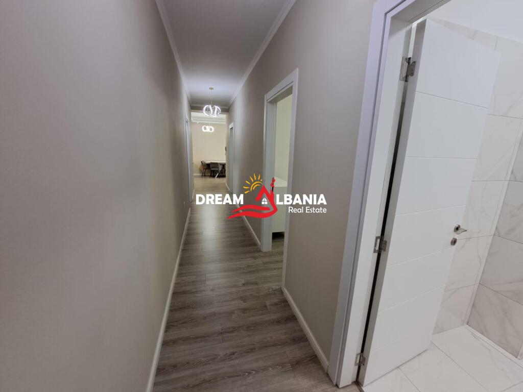 Apartament 2+1 me qera ne rrugen Jordan Misja ne rezidencen Quartrum ne Tirane (ID 42214676)
