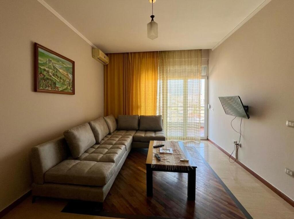 AFFITTIAMO APPARTAMENTO 1+1 VICINO A VIA ELBASANI