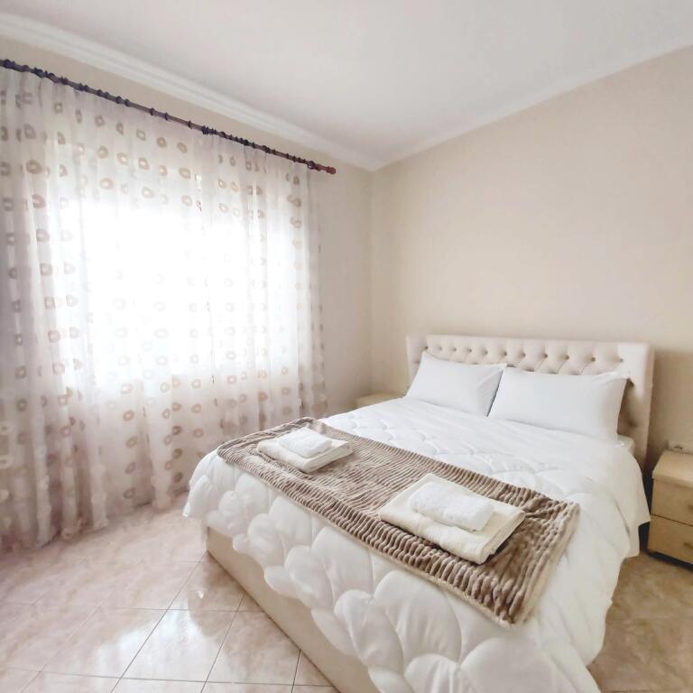 Appartamento privato in affitto a Myslym Shyri