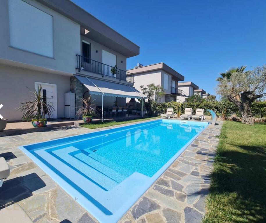 SUPER VILLA FOR SALE AT GALA RESIDENCE, LALZIO BAY