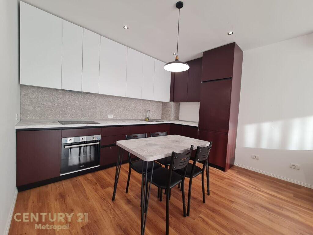 FOR RENT APARTMENT 2+1+PARKING SPACE AT RESIDENCE FUTURE HOME